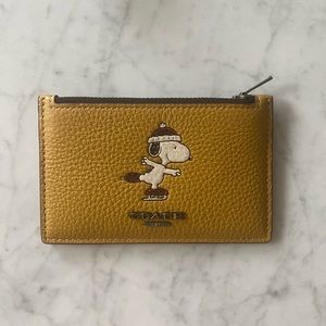 Coach Snoopy Card Wallet
